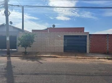 img0 · Casa Padrão em Araraquara
