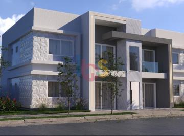 Casa · 74m² · 2 Quartos · 1 Vaga · Vendo Apartamento Próximo da praia com 2/4