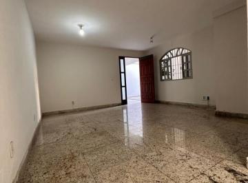 Foto 01 · Casa Triplex em Jardim Camburi! 4 Quartos, 2 Vagas, 300m².
