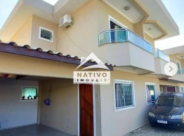 Casa · 81m² · 2 Quartos · Casa