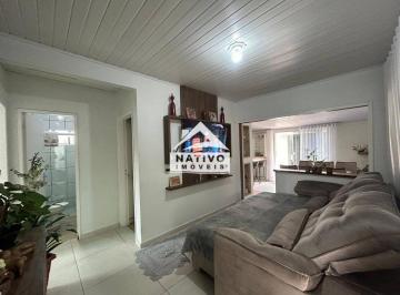 Casa · 210m² · 3 Quartos · 1 Vaga · Casa
