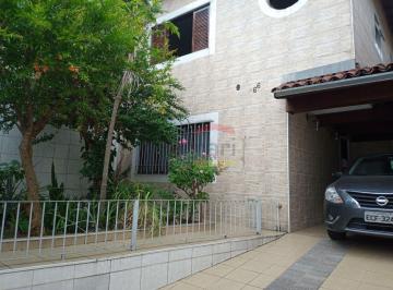 Casa · 136m² · 3 Quartos · 2 Vagas · Sobrado 3 dormitórios 1 suite,2 vagas no Jardim Ondina
