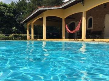 Rural de 3 quartos, Igaratá · Linda chácara pé na água, para venda em Igaratá - SP