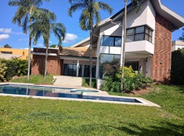 20250421212828712.jpeg · Casa para Venda em Valinhos, Condomínio Village Visconde de Porto Seguro, 5 dormitórios, 5 suítes, 8
