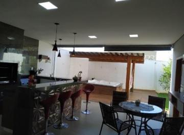 Casa · 210m² · 3 Quartos · 4 Vagas · Casa com 3 quartos à venda no Bairro Jardim Inconfidência - Uberlândia/MG