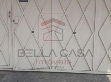 Casa · 250m² · 3 Quartos · 4 Vagas · Otimo sobrado, para locação, com 4 dormitórios, 1 Suite, 1 wc social, sala de tv, e sala de jantar,