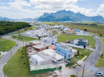 4b24fc3ce6e1307c27bcc273a75a3a77b15588d4 · Casa com 4 dormitórios à venda, 303 m² por R$ 2.899.000,00 - Alphaville Jacuhy - Serra/ES