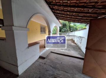22358cac174830b4dc4683d7aa44b903e262ed53 · Incrível!! Vende-se 3 casas com um prédio nos fundos com 4 apartamentos de 2 quartos com vaga de gar