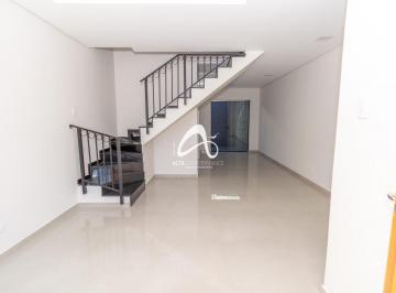Casa · 94m² · 3 Quartos · 1 Vaga · Sobrado frente para rua • Sítio Cercado