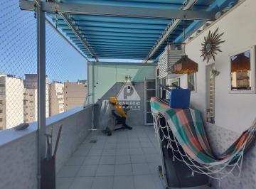 Apartamento · 72m² · 1 Quarto · 1 Vaga · COBERTURA EM COPACABANA COM VAGA DE GARAGEM PRÓXIMO A PRAIA E METRO!