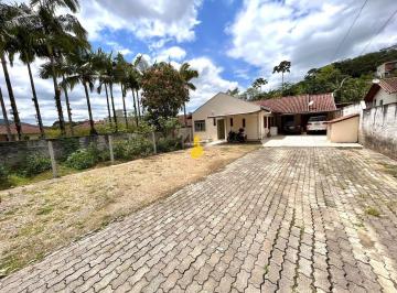 Casa · 263m² · 8 Quartos · 3 Vagas · Investimento retorno em aluguel