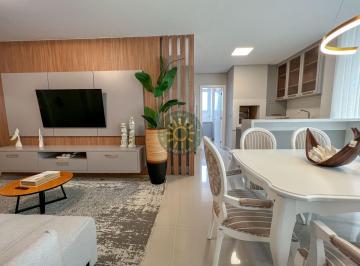 Foto 01 · Apartamento mobiliado e decorado com 2 suítes a venda na Praia de Mariscal