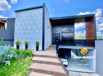 Casa · 270m² · 4 Quartos · 4 Vagas · Casa à venda em Piracaia com 4 dormitórios