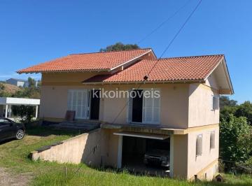 Casa · 240m² · CASA