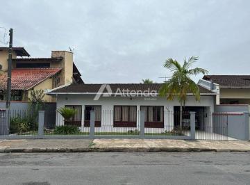 Casa · 224m² · 4 Quartos · 1 Vaga · Casa bairro Glória