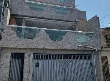 Casa · 330m² · 4 Quartos · 2 Vagas · Sobrado 330 m² Localizado No Bairro Nova Petrópolis São Bernardo do Campo - SP 