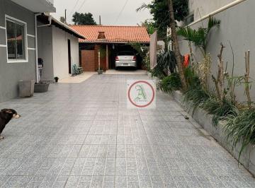 Casa · 200m² · 5 Quartos · 3 Vagas · Casa à venda no bairro São João do Rio Vermelho - Florianópolis/SC