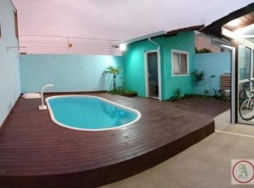 Casa · 120m² · 2 Quartos · 1 Vaga · Casa à venda no bairro São João do Rio Vermelho - Florianópolis/SC