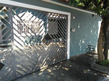 Casa · 120m² · 2 Quartos · 5 Vagas · Casa térrea à venda no Moinho Velho imediações do metrô Sacomã.