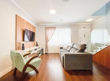 Casa · 98m² · 3 Quartos · 2 Vagas · Sobrado com 3 suítes e 2 vagas individuais!