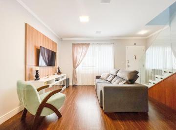 Casa · 98m² · 3 Quartos · 2 Vagas · Sobrado com 3 suítes e 2 vagas individuais!