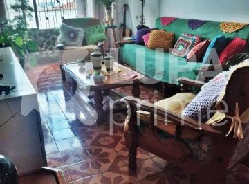 Casa · 262m² · 6 Quartos · 3 Vagas · CASA PARA RENDA À VENDA NA VILA ISOLINA MAZZEI
