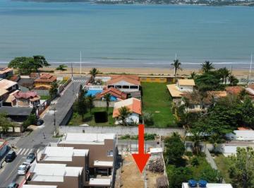 Foto 02 · OPORTUNIDADE DE INVESTIMENTO LOTE NO BAIRRO SANTA MÔNICA (360M²)  A 10M DA PRAIA, OBRA INICIADA PARA