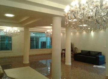 Casa · 700m² · 6 Quartos · 4 Vagas · Sobrado à venda, 6 quartos, 2 suítes, 4 vagas, Jardim - Santo André/SP