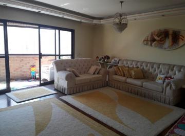 Apartamento · 238m² · 4 Quartos · 3 Vagas · Apartamento no bairro Santo Antônio em São Caetano do Sul 