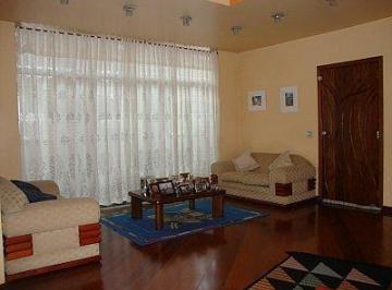 Casa · 500m² · 4 Quartos · 6 Vagas · Sobrado à venda, 4 quartos, 2 suítes, 6 vagas, Jardim São Caetano - São Caetano do Sul/SP