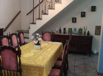 Casa · 209m² · 4 Quartos · 4 Vagas · Sobrado à venda, 4 quartos, 1 suíte, 4 vagas, Jardim São Caetano - São Caetano do Sul/SP