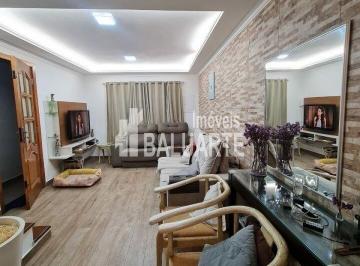 Casa · 100m² · 3 Quartos · 2 Vagas · Sobrado a venda no Jardim Itapeva, muito bem localizado.