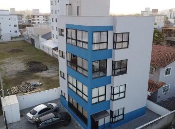 Apartamento · 74m² · 1 Quarto · 1 Vaga · Apartamento todo mobiliado com 1 suíte + 1 dormitório á 150 metros do mar - Itac