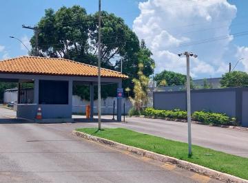 01 · Excelente lote de esquina! Condomínio Fechado