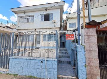Casa · 40m² · 1 Quarto · Casa com 1 quarto, cozinha, banheiro, lavanderia coberta.
