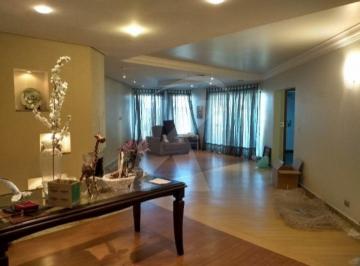 Casa · 700m² · 7 Quartos · 8 Vagas · Duas Casas  Assobradada No Terreno