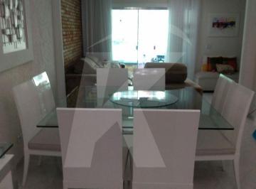 Casa · 340m² · 3 Quartos · 3 Vagas · Maravilhoso Sobrado pronto para morar