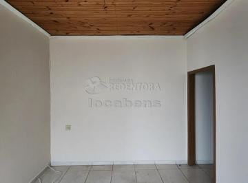 Casa · 100m² · 1 Quarto · 2 Vagas · Vila Angélica - Casa de fundos com 1 dormitório