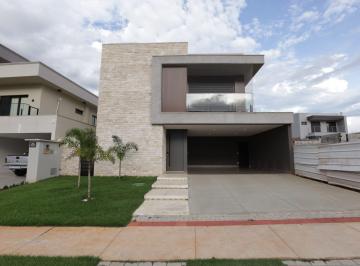 Fachada · Condomínio ParqueVille Jacarandá Casa em Condomínio com 4 Quarto(s) por R$ 2.500.000 no setor Reside