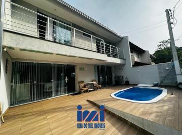 23287126_4.jpg · Sobrado na praia com piscina Atami Norte