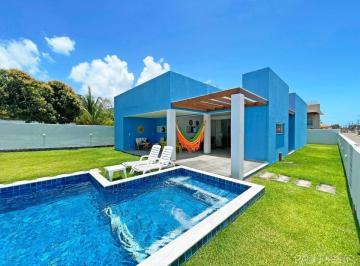 Casa · 170m² · 4 Quartos · 4 Vagas · Seu Refúgio na Praia de Barra do Jacuípe! Casa mobiliada com placa solar em Condomínio Clube