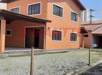 b6cf6ba45b9cbd641283b9233710a856.jpg · Sobrado de 270m² com 3 quartos