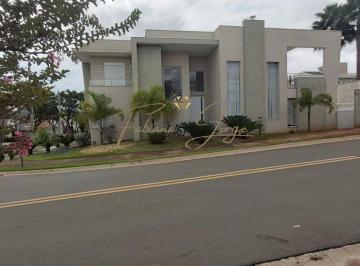 Casa · 360m² · 3 Quartos · 4 Vagas · Casa a venda no Swiss Park, lindo Sobrado de esquina