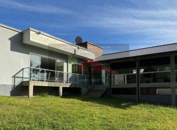Casa · 355m² · 4 Quartos · 2 Vagas · Casa alto padrão no bairro Ratones, Florianópolis/SC
