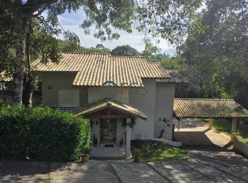 Casa · 384m² · 5 Quartos · 2 Vagas · Oportunidade! 3 suítes + 2 dormitórios no Veleiros de Ibiúna
