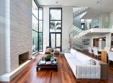 Casa · 800m² · 5 Quartos · 3 Vagas · Sobrado à venda de 588m² | 05 dormitórios, sendo todos suítes e 03 vagas de garagem | Condomínio Res