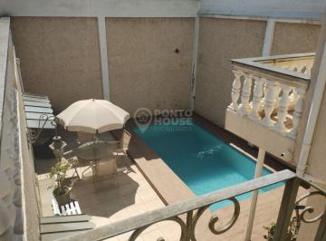Casa · 245m² · 3 Quartos · 3 Vagas · Sobrado à venda com 3 dormitórios, piscina e 3 vagas em Mirandópolis