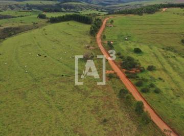 Rural , Araxá · Área de 300 Hectares a 30 km de Araxá MG