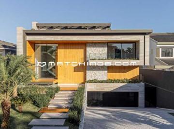 Casa · 1490m² · 5 Quartos · 8 Vagas · Malibu