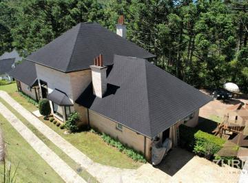 4ce54cfa24bef5fd1f776581ac367260f9860513 · Casa com 4 dormitórios à venda, 315 m² por R$ 4.300.000,00 - Condomínio Recanto do Sol - Campos do J